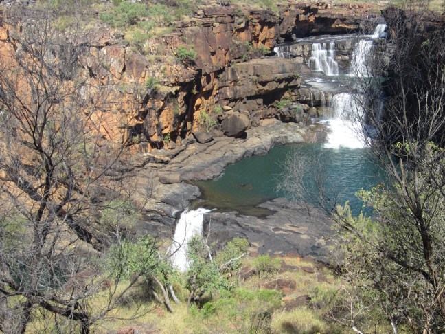 50F9907A-34F7-41AB-81A5-4782B1076C9B