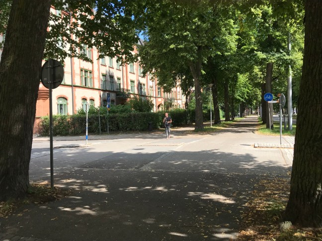 21C13255-32F6-4E2B-9EAD-738DC7455A08