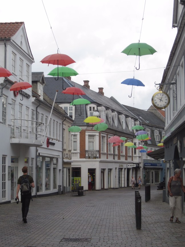 2D022D75-19EF-41AF-ABF4-5572FF98BAA0